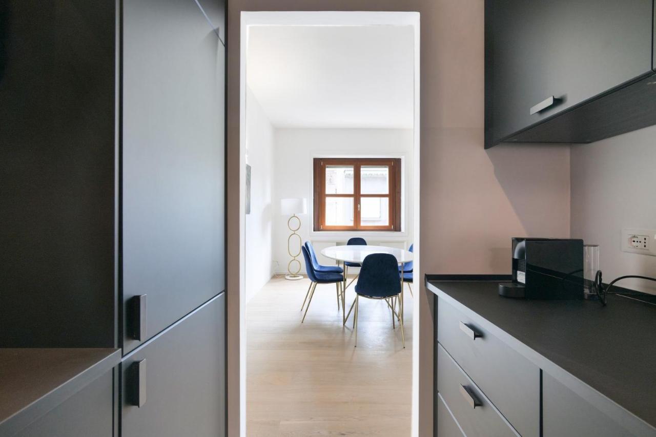 Contempora Apartments - Turati 3 - 2 Bedrooms Apartment Милан Экстерьер фото